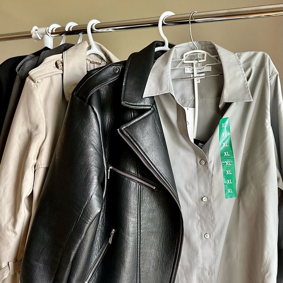 Foxcroft Non-Iron Premium Quality Oversized Shirt - Picture 5 of 6